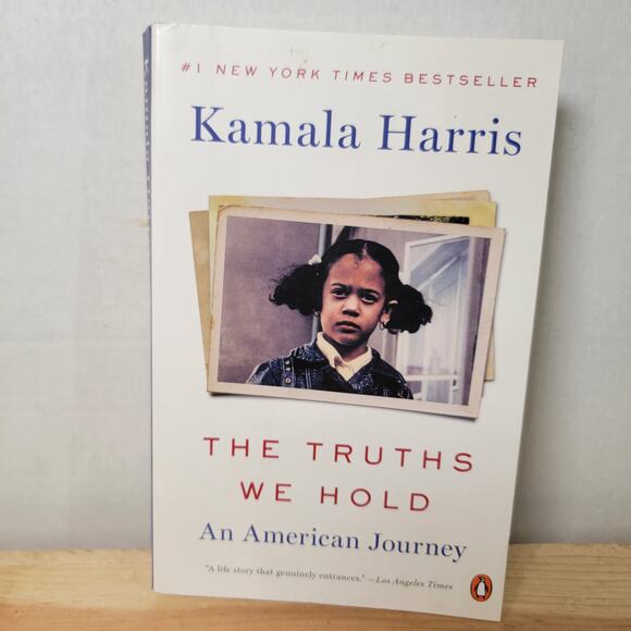 BOOK The Truths We Hold: An American Journey By Kamala Harris (paperback) - Picture 1 of 6